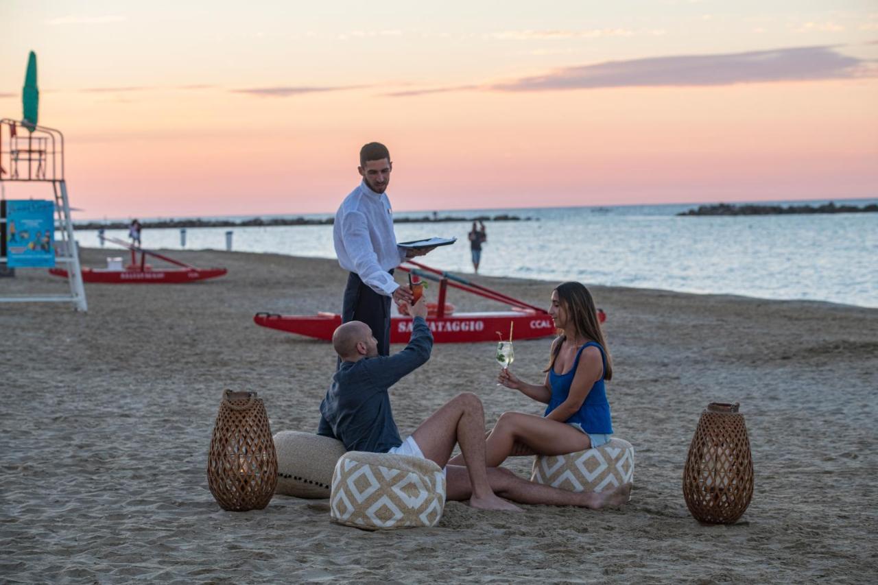 Excelsior Hotel, Spa & Lido - Preferred Hotels & Resorts Pesaro Esterno foto