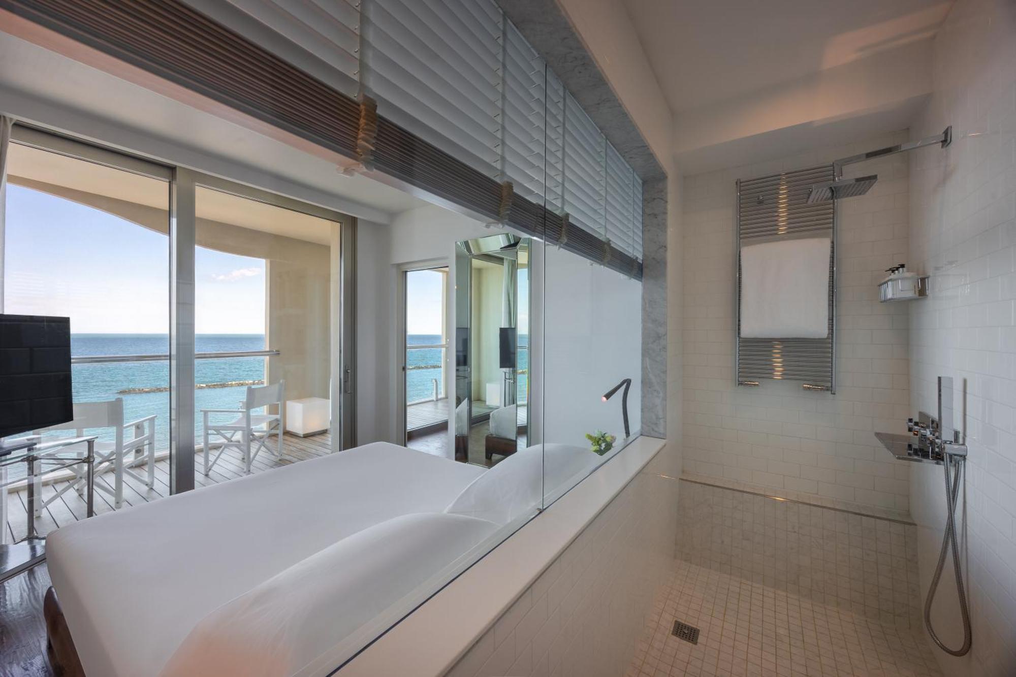 Excelsior Hotel, Spa & Lido - Preferred Hotels & Resorts Pesaro Esterno foto