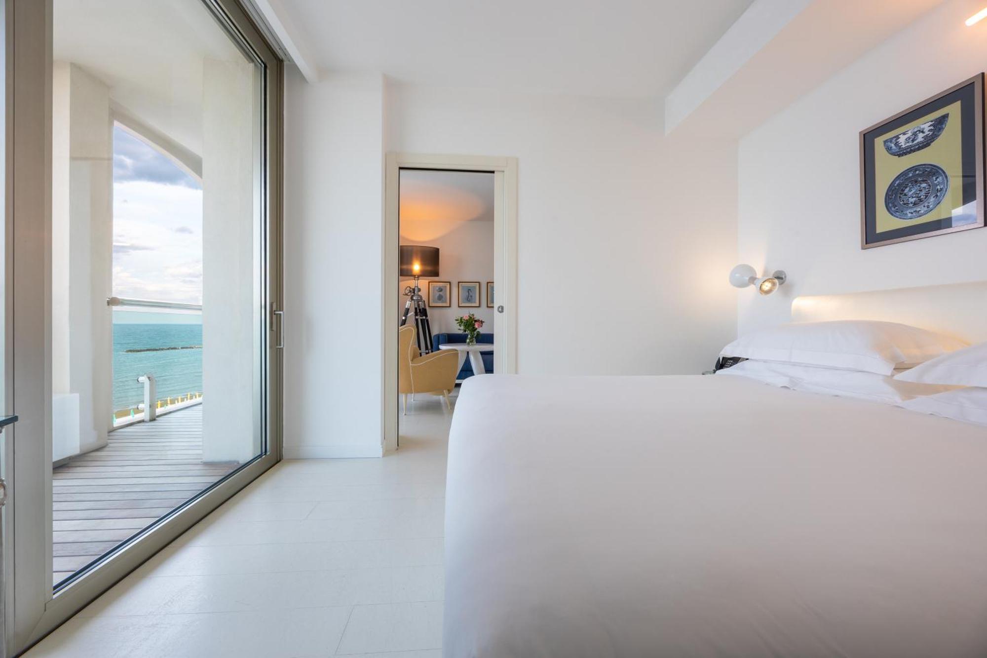 Excelsior Hotel, Spa & Lido - Preferred Hotels & Resorts Pesaro Esterno foto