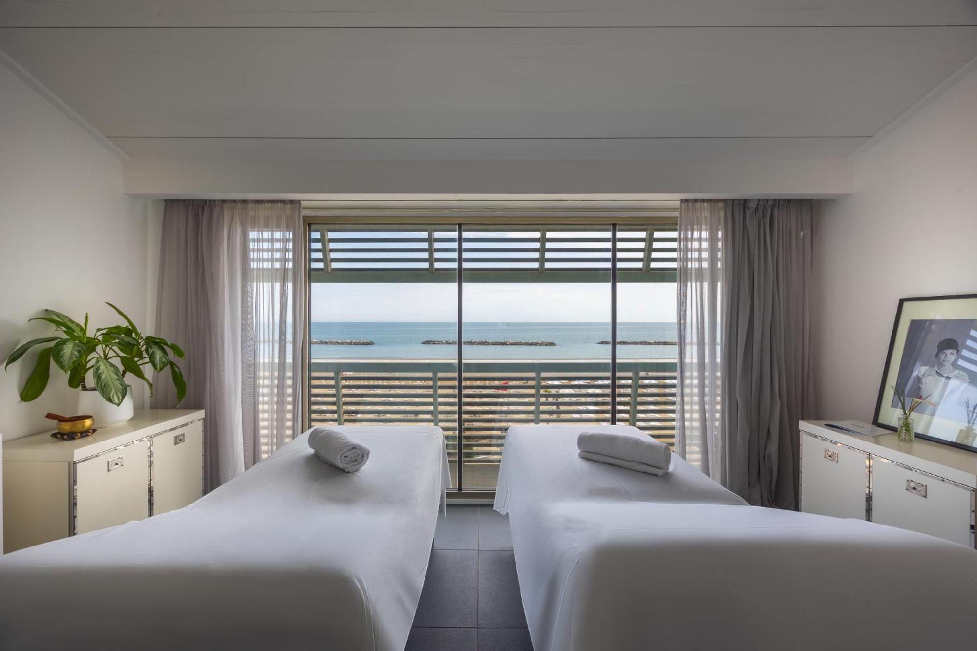 Excelsior Hotel, Spa & Lido - Preferred Hotels & Resorts Pesaro Esterno foto