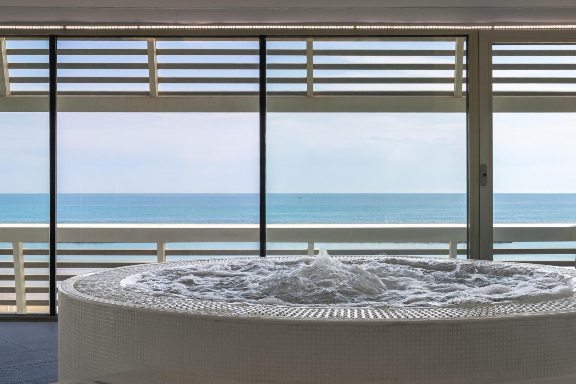 Excelsior Hotel, Spa & Lido - Preferred Hotels & Resorts Pesaro Esterno foto