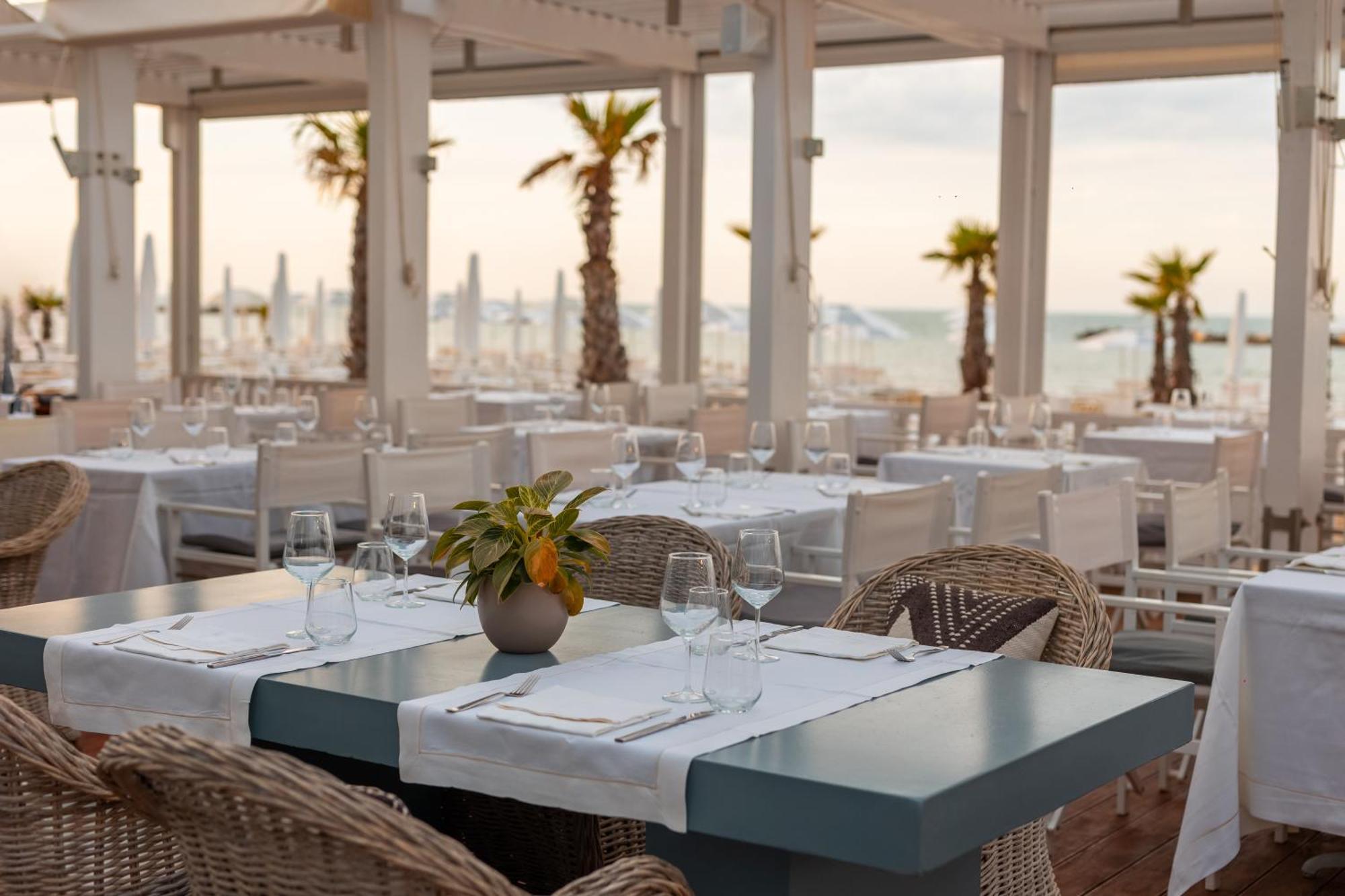 Excelsior Hotel, Spa & Lido - Preferred Hotels & Resorts Pesaro Esterno foto